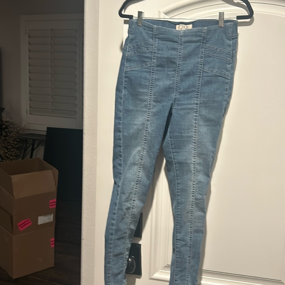 jessica simpson jeans, size 29